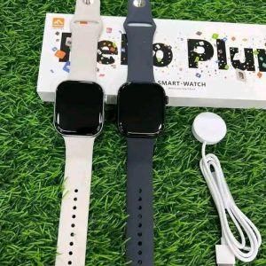 Hello Plum Smart Watch