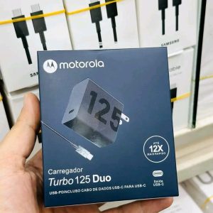 Motorola Turbo 125 Duo Charger Set.